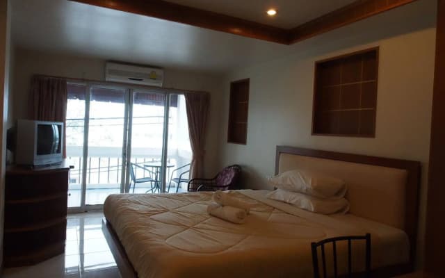 Chytalay Palace Hotel - photo 3