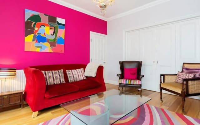 Veeve  4 Bed House On Emlyn Road West London - photo 3