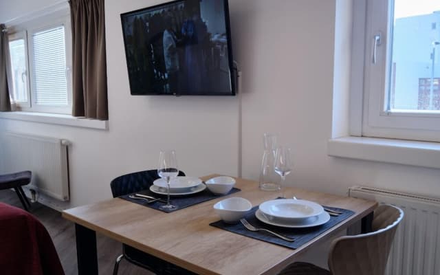 URBAN ISLAND - Riverside Apartments - photo 4