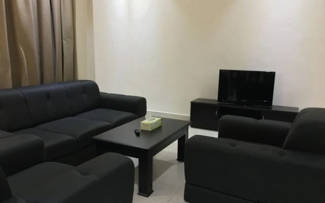 Universal Suites Hotel Apartment - photo 2