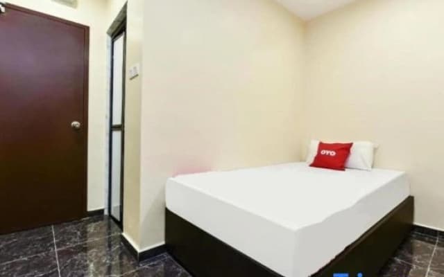 Th Hotel - photo 2
