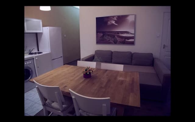 Hunyadi Ter Apartments - photo 3