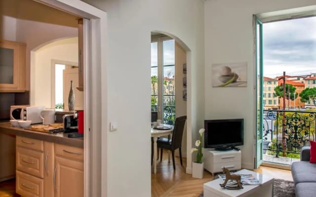 Aston - Appartement Centre Ville Massena - photo 4