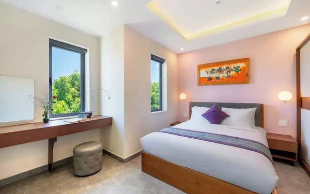 Full Moon Apartments - photo 4