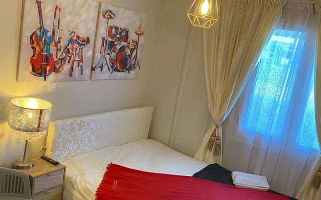 Modern 1-bed Studio in Athens - photo 5