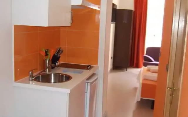 Hostal Mairu - photo 4