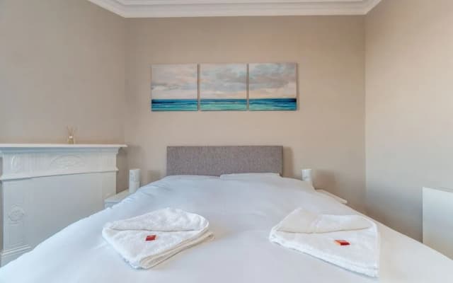Silver Lining Charming Meadowbank Flat - photo 3