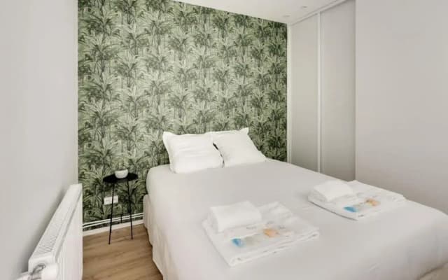 174-Suite Grenelle Luxury flat between the Seine river and the Eiffel Tower - photo 3