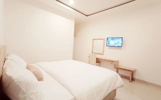 Berawa Dini Guesthouse - photo 5