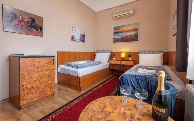 Kristal Hotel - photo 5