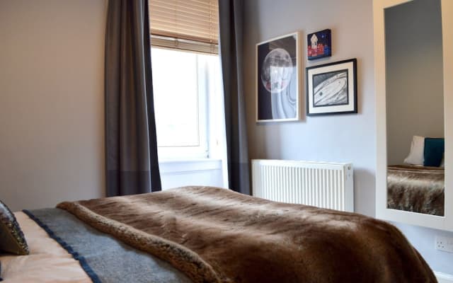 1 Bedroom Flat In Edinburgh - photo 3