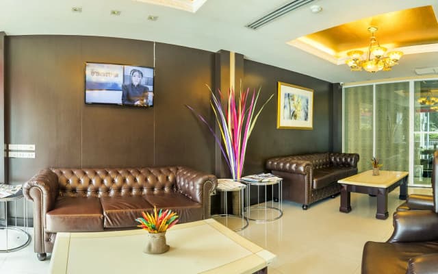 Qiu Hotel Sukhumvit - photo 2