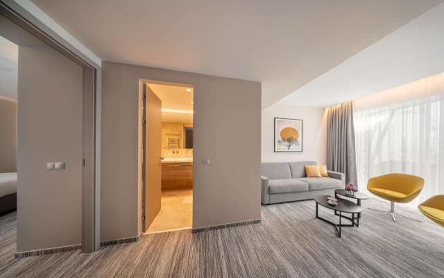Hotel CUBE Prague - photo 3