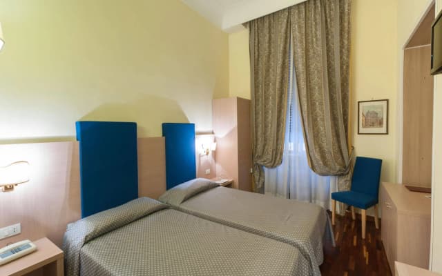 Hotel Medici - photo 5