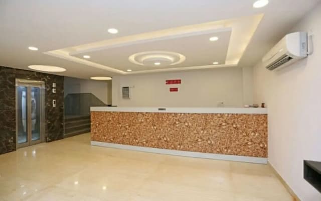 FabHotel Belwood - photo 2