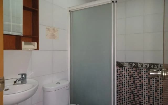 Golden Mansion Kost - photo 5