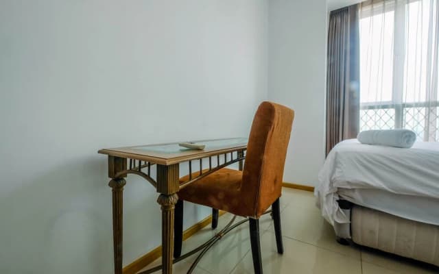 Big and Cozy Gandaria Heights 3BR Apartment with Direct Access to Mall - photo 4