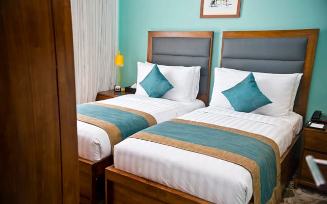 Ocean Edge Suites & Hotel Colombo - photo 3