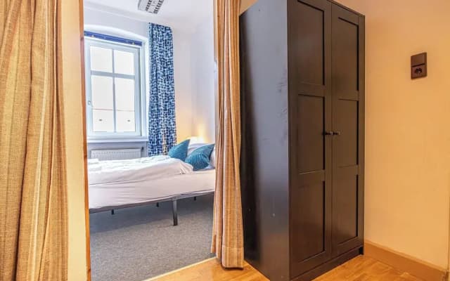 Vienna Spacious 2BR Apt Long Stay - photo 5