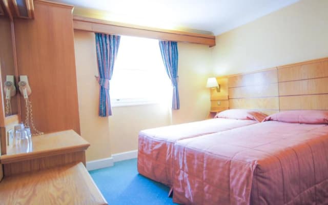 Nayland Hotel - photo 4