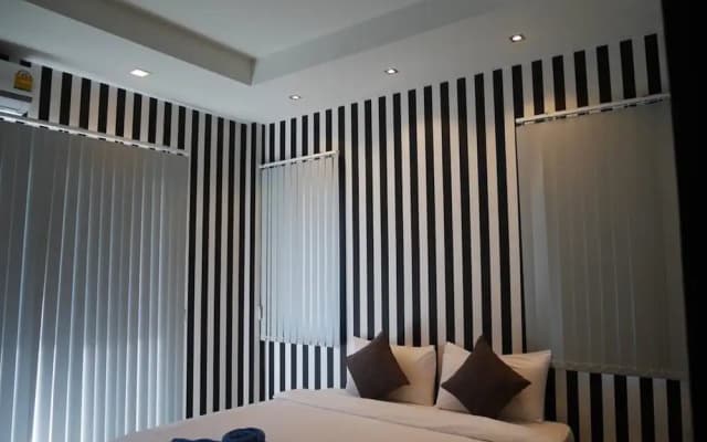 The Ville Jomtien Pool Villa By Larsen - photo 4