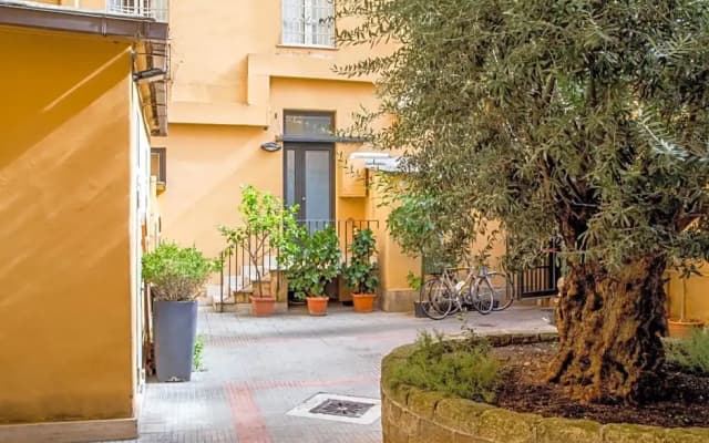 Vatican Studio Apartment - photo 3