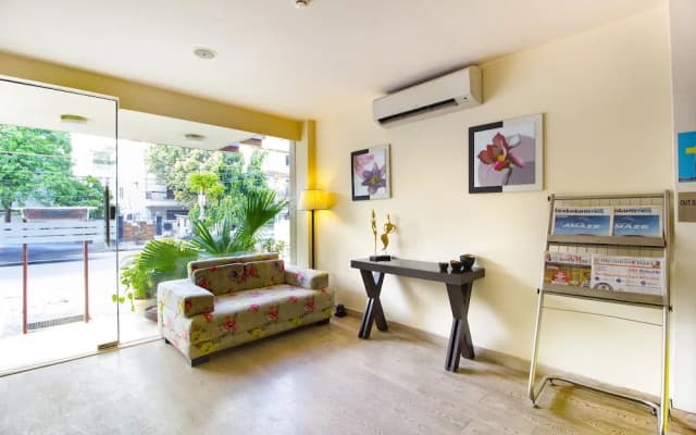 Cabana Hotel - photo 4