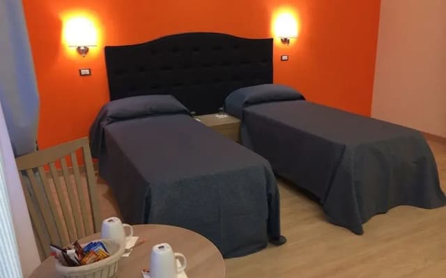 Fleming Suites - photo 4