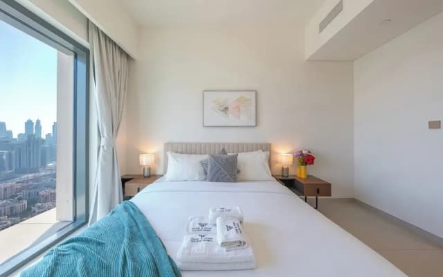 Downtown Dubai 3BR Burj Royale - photo 4