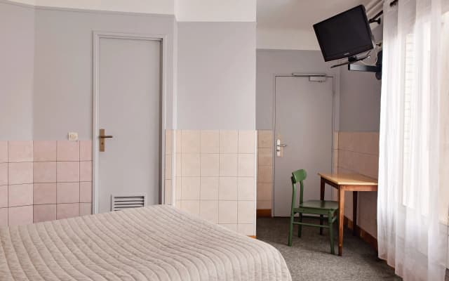 Hôtel de la Comète - photo 4