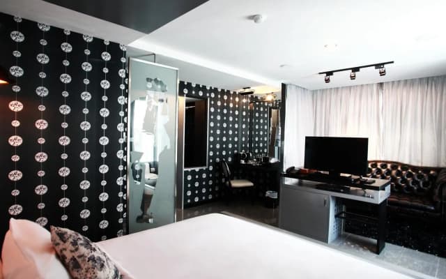 9w Boutique Studio - photo 5