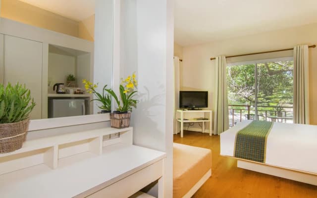 Veranda Lodge Hotel - photo 3