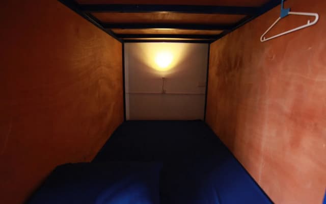 Rosemary Hostel Ha Long - photo 3