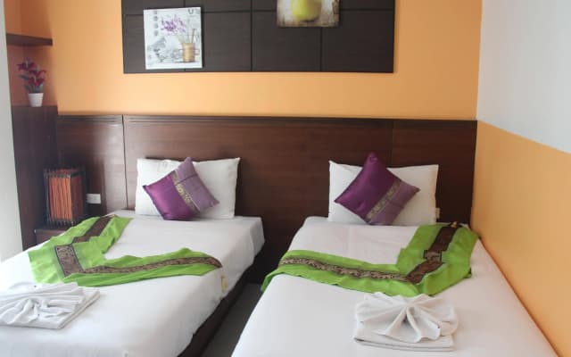 Enjoy Hotel - photo 2