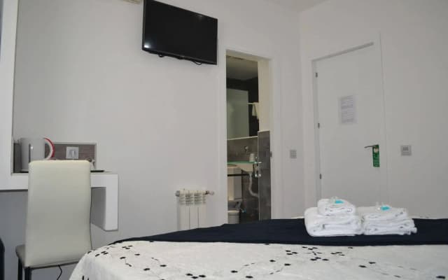 Hostal Meyra - photo 4