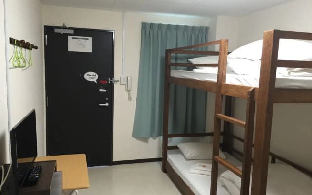 Hostel Zoo - photo 4