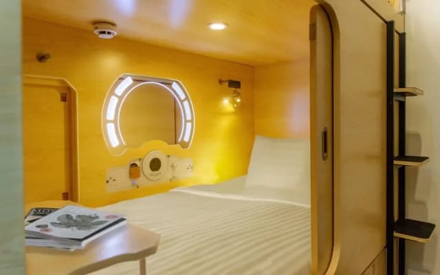Luma Casa Capsule Hotel @ Setia Alam - photo 3
