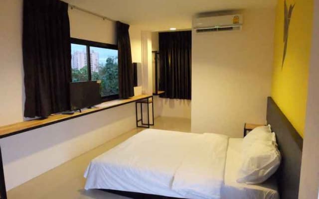B and B House - photo 2