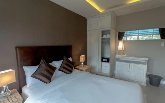 Bondi Hotel Samui - photo 4