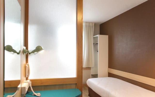 The Viridian Resort - photo 5