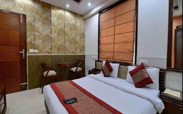 Hotel Harsha International - photo 4