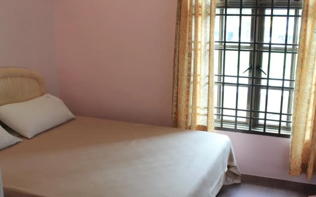 B Link Hotel - photo 4