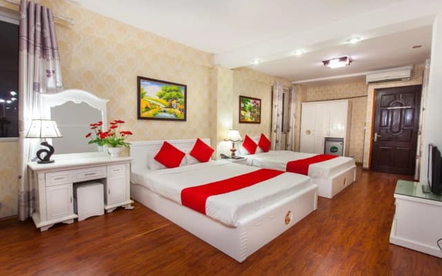 Camel City Hotel - photo 5