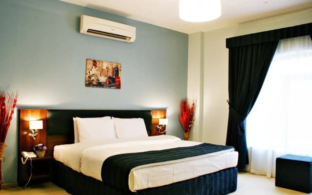 Weekend Hotel - photo 4