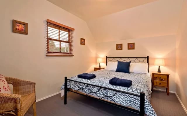 Bunyip Cottage - photo 2