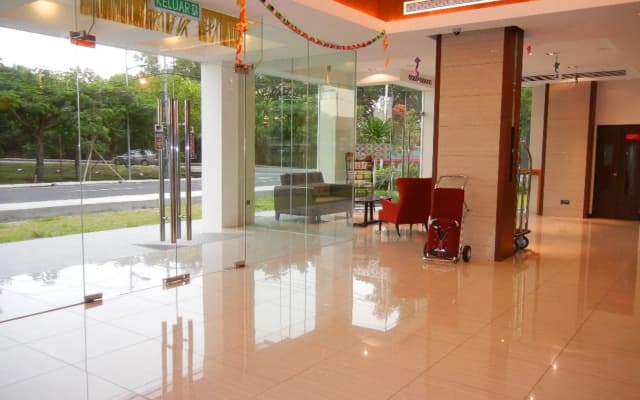 C'haya Hotel - photo 2