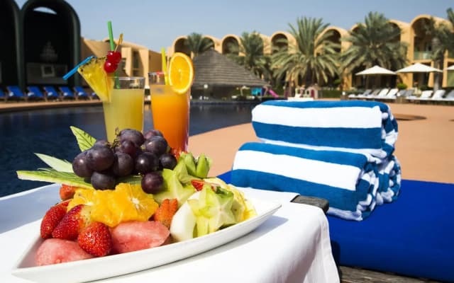Golden Tulip Al Jazira Hotel - photo 4