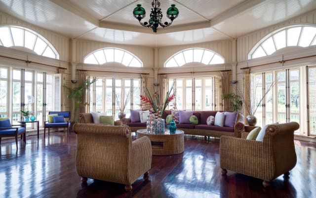 Outrigger Koh Samui Beach Resort - photo 2