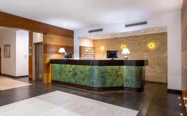 Quality Hotel Nova Domus - photo 2