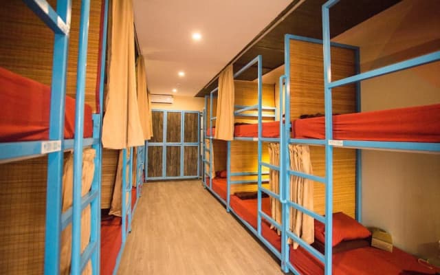 Wanderlust Hostel Hanoi - photo 3